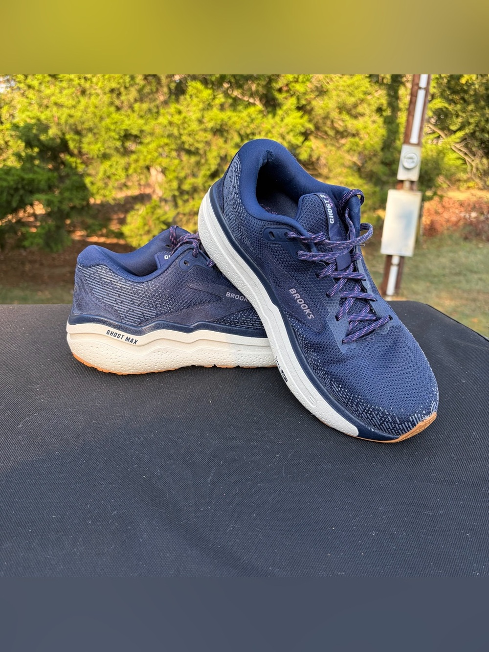 Brooks Ghost Max 2 Peacoat Orchid Running Shoes Size 9B